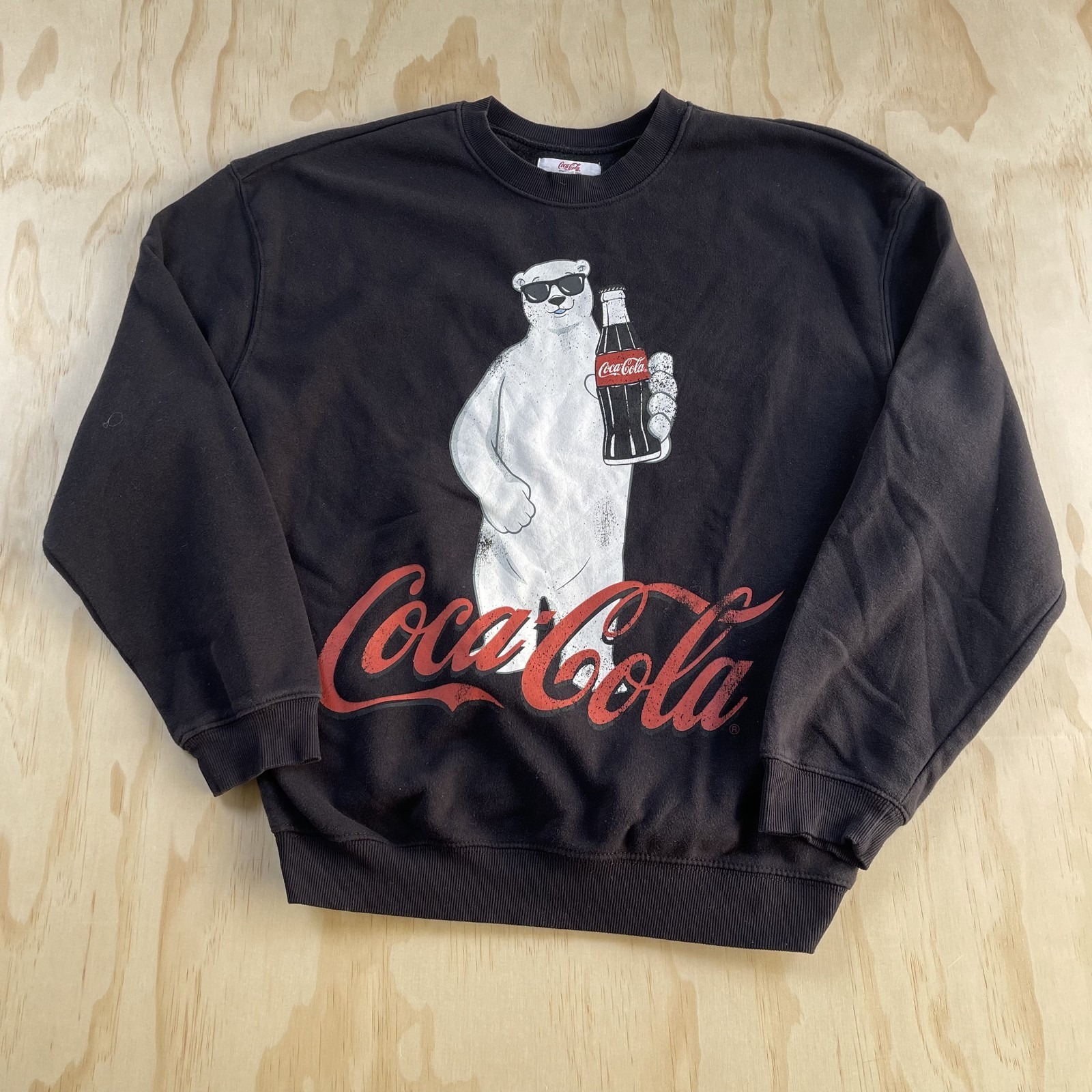 Coca-Cola Sweatshirt Mens Small Black Fleece Polar Bear Graphic Logo Pullover